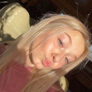 Meet your Posher, Aleah